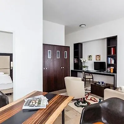 Burns Art Hotel Дюссельдорф